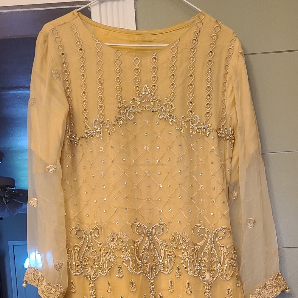 3 piece pakistani chiffon suite buy one get one fancy suite for free.